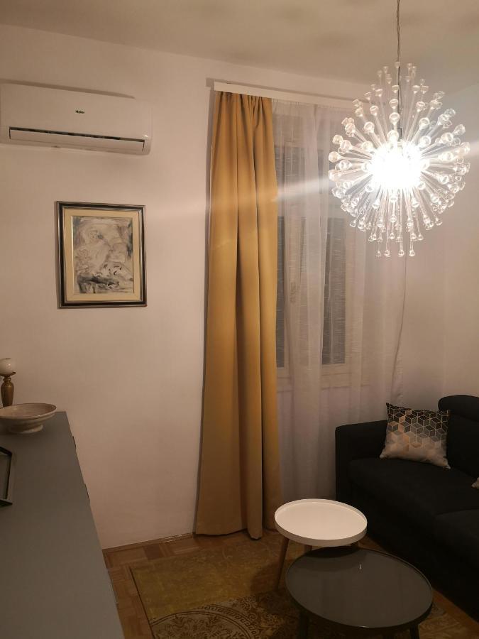Private Oasis-Villa Sandina สปลิท ภายนอก รูปภาพ