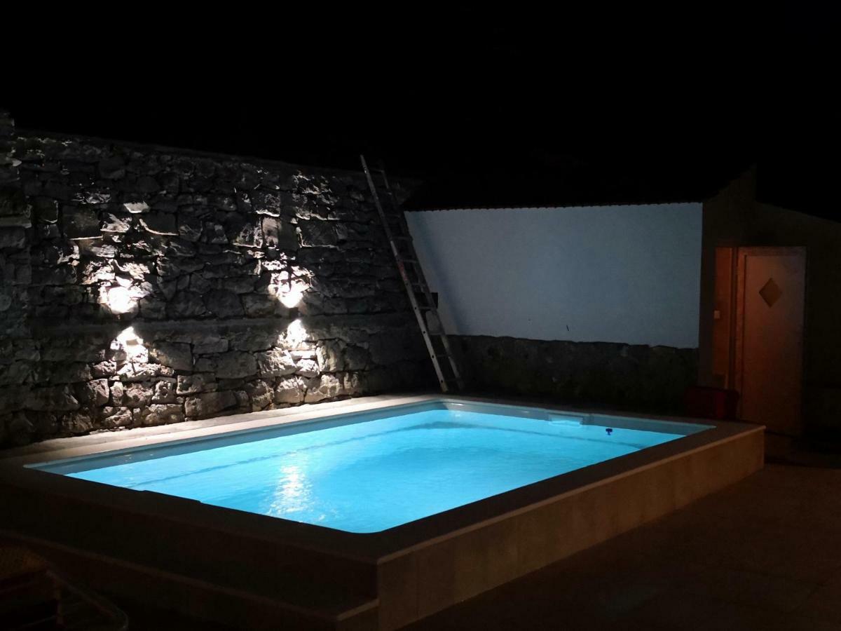 Private Oasis-Villa Sandina สปลิท ภายนอก รูปภาพ